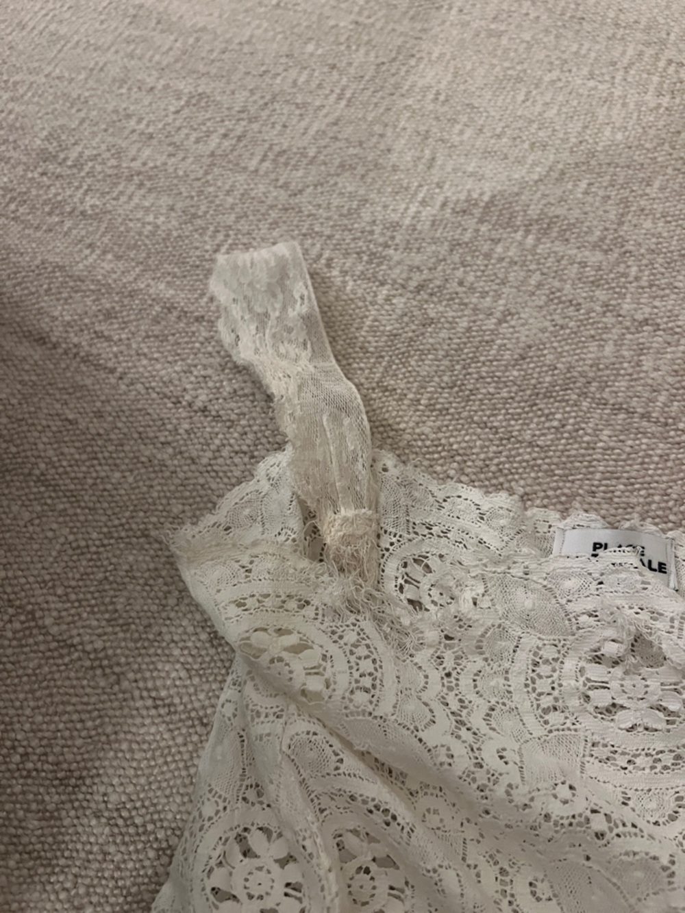 Lace Dress - Picture 4 of 6